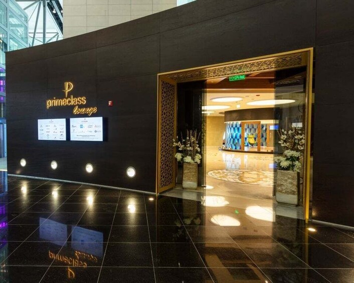 Picture 3 for Activity MCT Muscat International Airport Primeclass Lounge Access 4