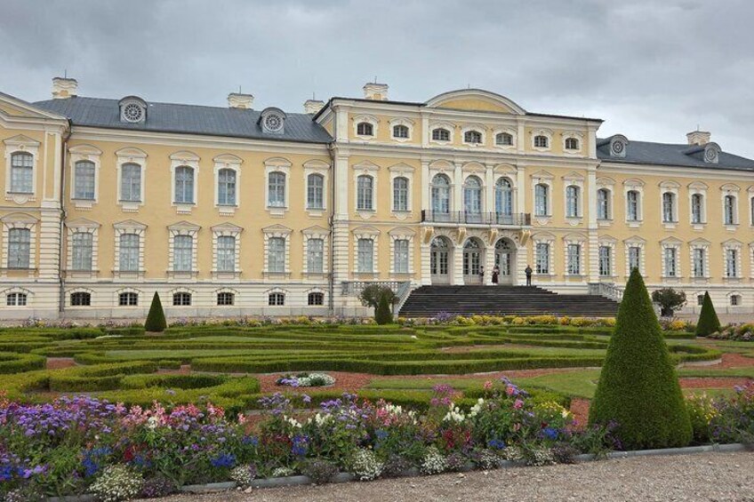 Bauska Castle and Rundāle Palace Half Day Trip From Riga 5