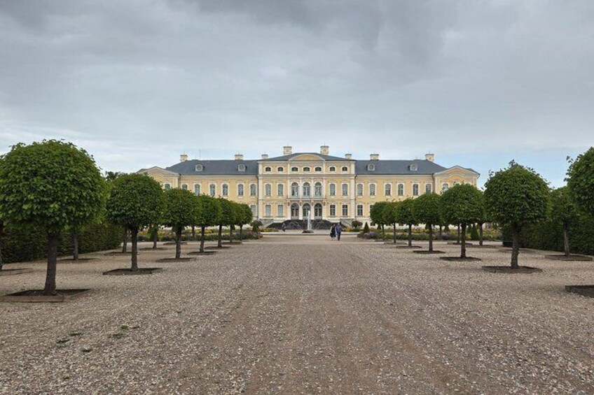 Bauska Castle and Rundāle Palace Half Day Trip From Riga 2