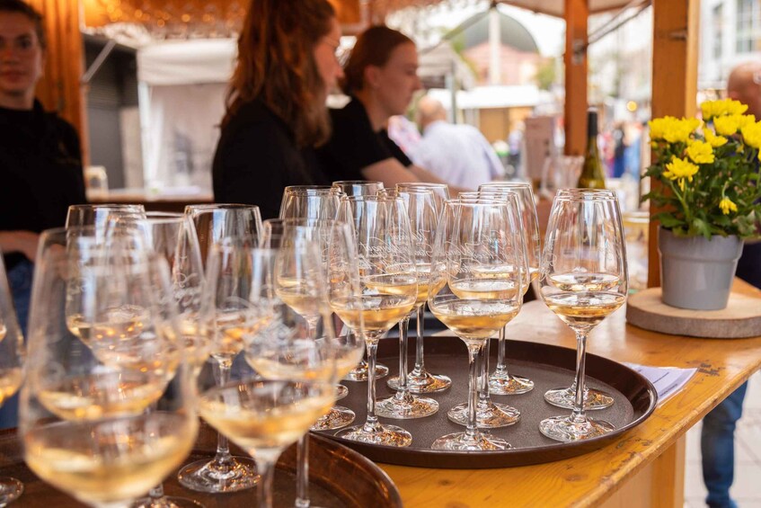 Picture 2 for Activity Wine tasting at the Darmstadt Wine Festival 5