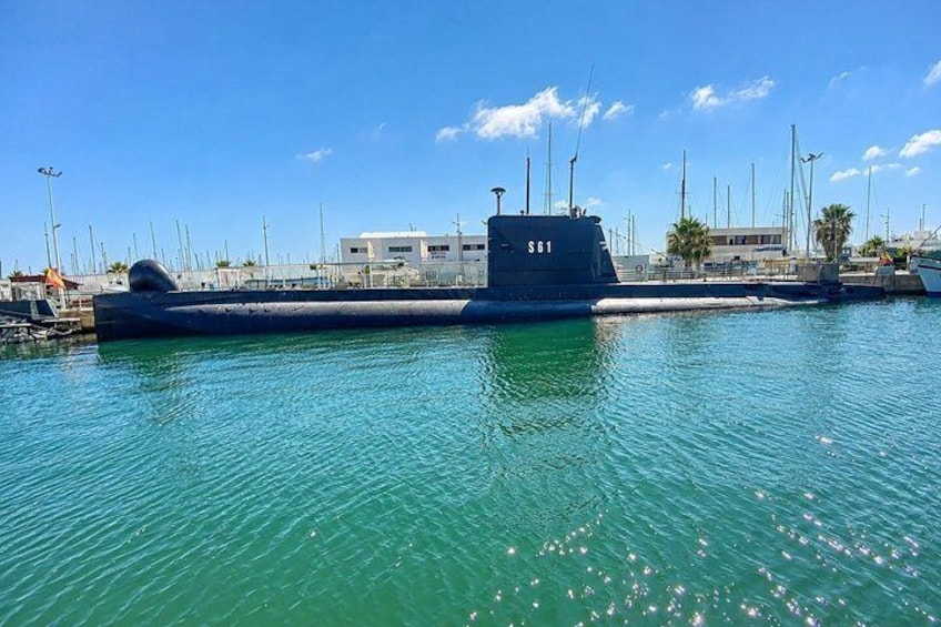 Torrevieja Port Boat Tour with Cava 3