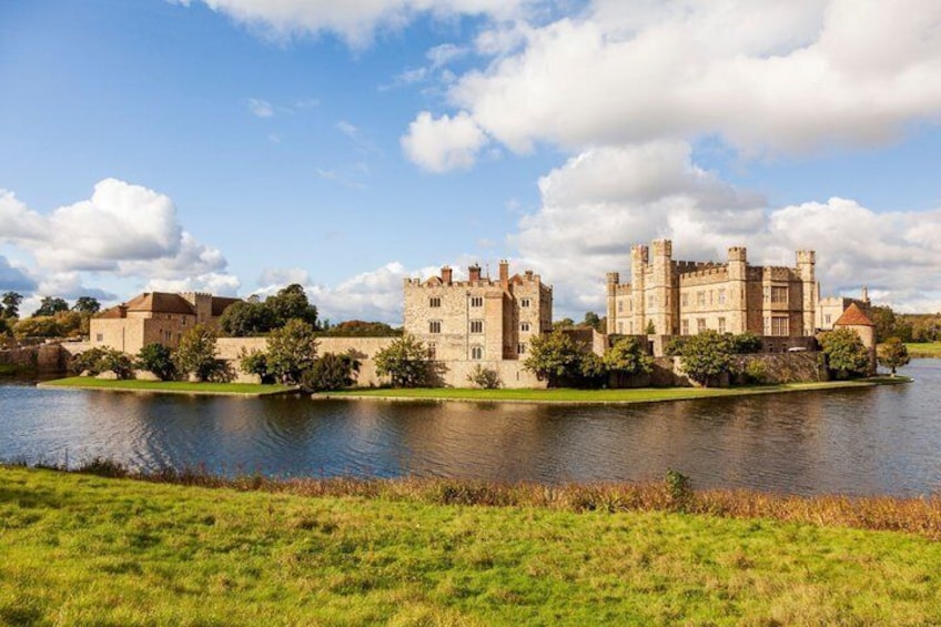 Leeds Castle Canterbury and White Cliffs Private Day Tour 1