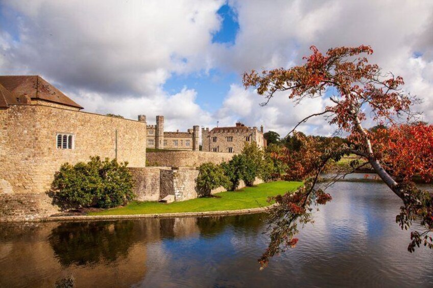Leeds Castle Canterbury and White Cliffs Private Day Tour 2