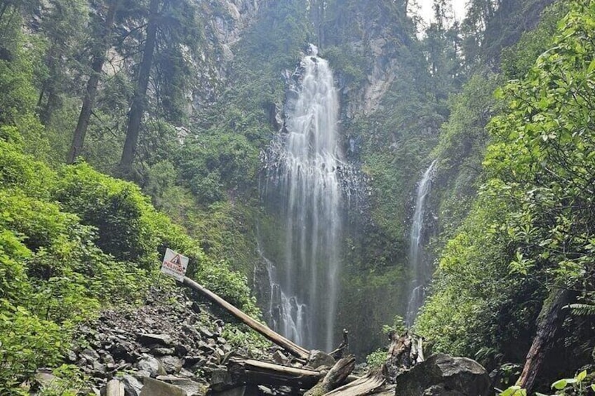 Private Hike to Los Diamantes Waterfall from Querétaro 1