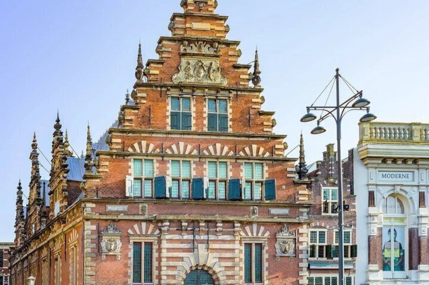 Haarlem Self-Guided Walking Landmarks Tour with Audio & Quiz 5