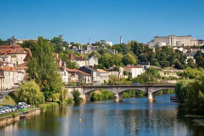 Hello Perigueux Private 2 Hour Intro City Walk with Local Guide 2