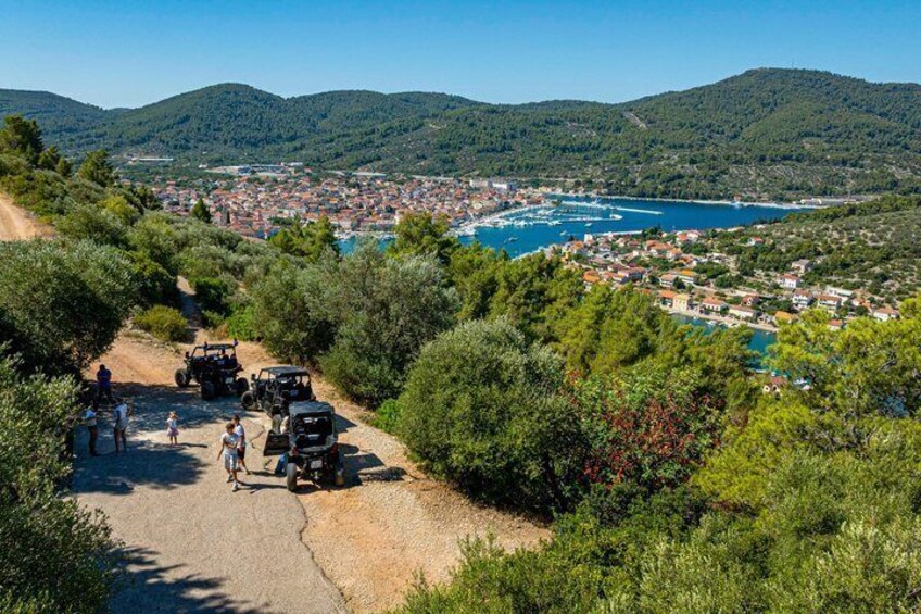 Buggy and Torkul Olive Oil Safari Quick Escape from Vela Luka 1