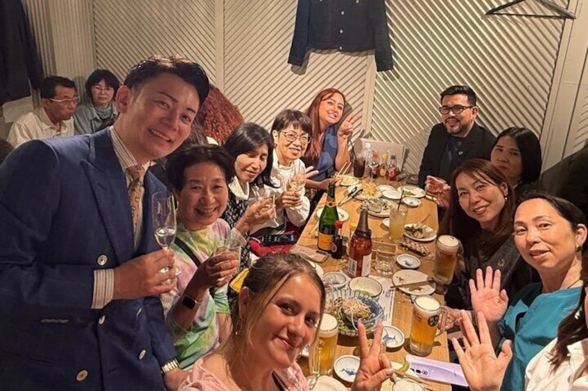 Ikebukuro Nightlife Tour Cyberpunk Neon and Showa-era Izakaya Hop 1