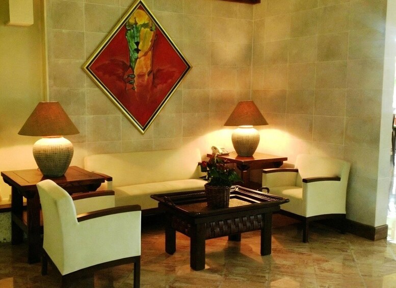 Picture 5 for Activity LRM La Romana Casa de Campo Airport Salon Premier Lounge 2