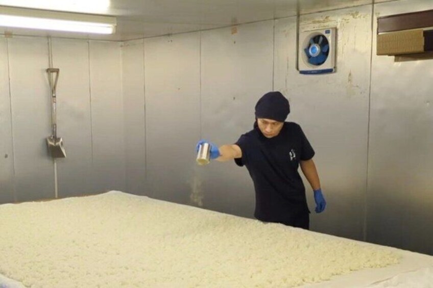 Matsuyama Minakuchi Sake Brewery with Tasting 4