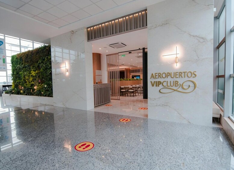 Picture 3 for Activity GYE Jose Joaquin de Olmedo Airport Aeropuertos Lounge Access 3