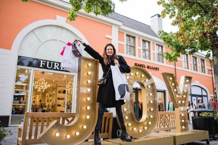 Roermond Outlet Shopping Self Driving Package to McArthurGlen 5