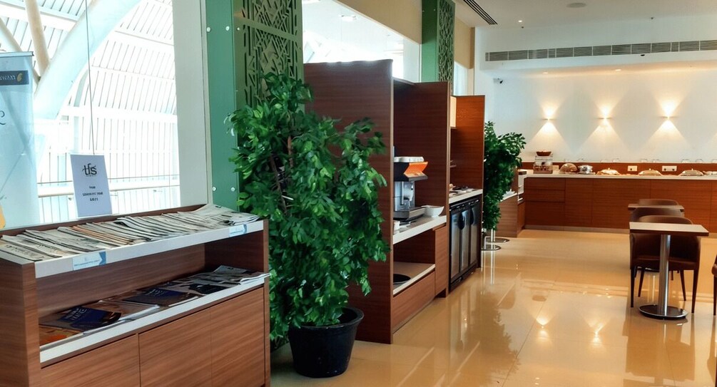 Picture 2 for Activity MAA Chennai INTL Airport Travel Club Lounge Access 5