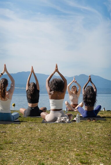 Picture 1 for Activity Pilates, kayaking, and a floating brunch on Lake Geneva 5