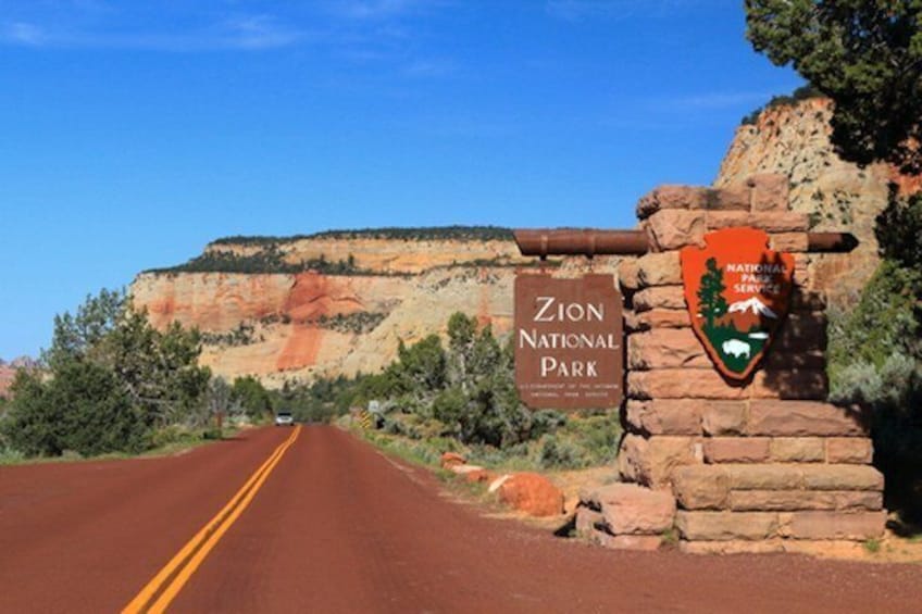 Self Guided Zion Scenic Byway Driving Tour with GPS Narration App 3