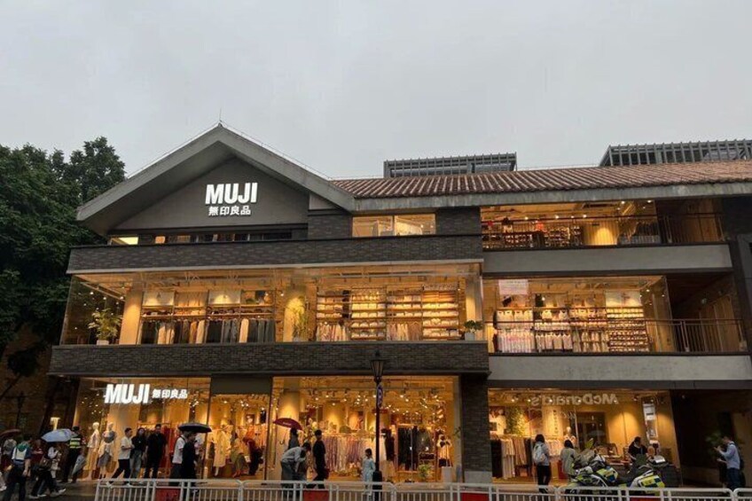 Explore Foshan Louvre Furniture Mall and Lion Dance Roots 4