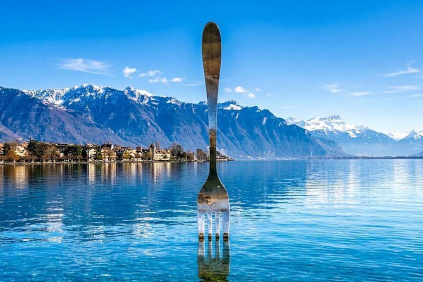 Vevey Guided Walking Tour with Hidden Gems and Local Stories 1