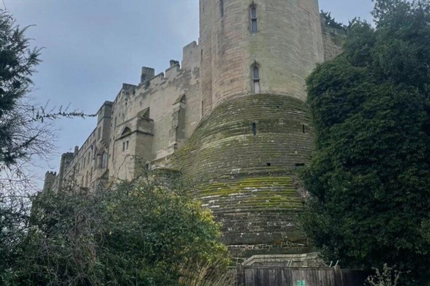 East Gate to Warwick Castle Self Guided Audio Tour 4