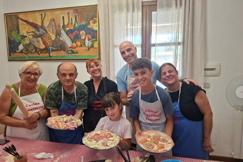 Make Colorful Fresh Pasta in a Real Tuscan Home Near Arezzo 2