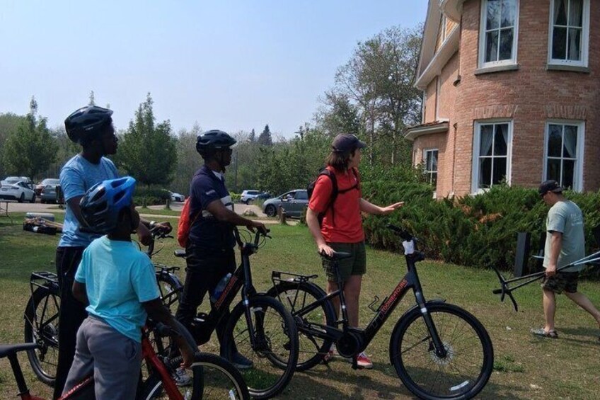 Red Deer City Highlights 2Hrs Bike Tour E Bike Upgrade Avail 2