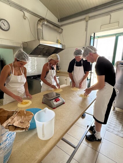 Ragusa: Sicilian Cooking Class at a Farmhouse with Food Tasting and Wine 2