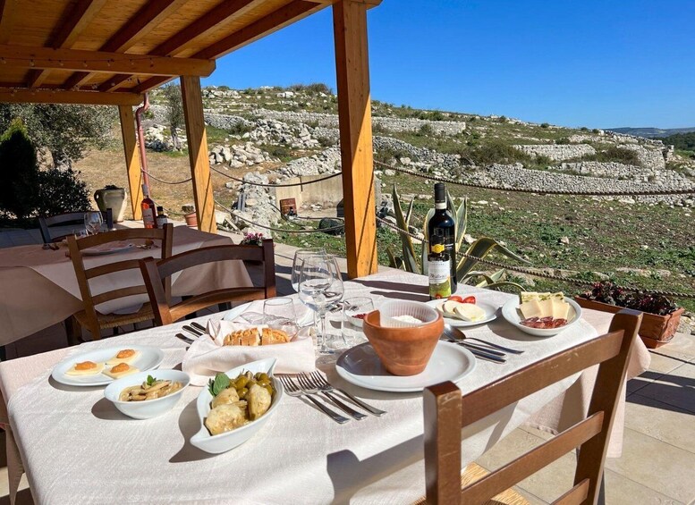 Ragusa: Sicilian Cooking Class at a Farmhouse with Food Tasting and Wine 4