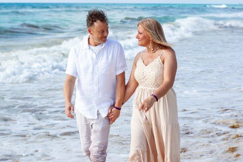 Private Vacation Photoshoot with Photographer in Rehoboth Beach 3