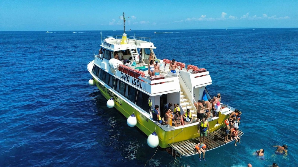 Elba Island: boat tour from Marina di Campo sailing around the island 1