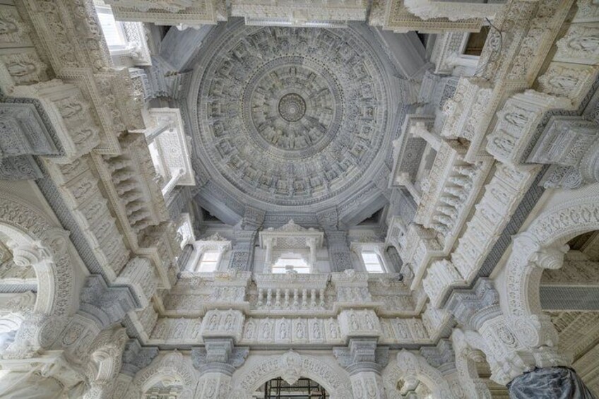 Guided Tour of BAPS Swaminarayan Akshardham in New York 3
