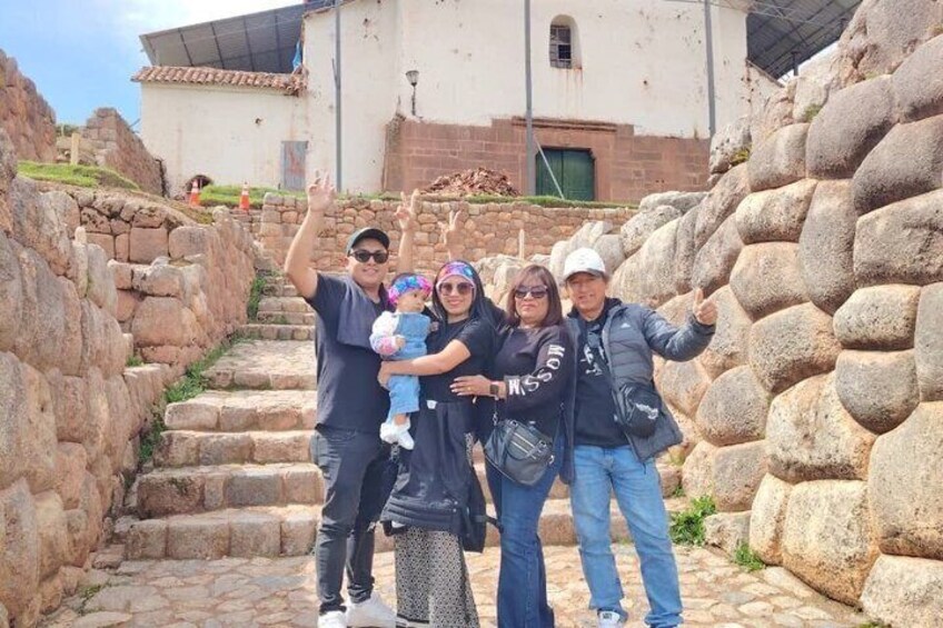 Sacred Valley Tour from Cusco with Ollantaytambo Train Drop off 1