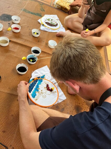 Picture 4 for Activity Banyuwangi: Mini workshop for Traditional Batik-Making 5