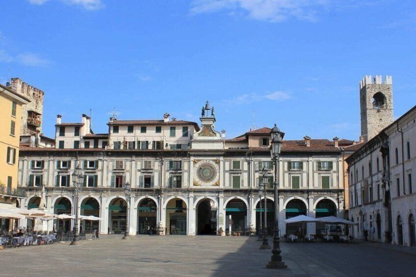 Brescia Private 2 Hour Intro City Walk with Local Guide 4