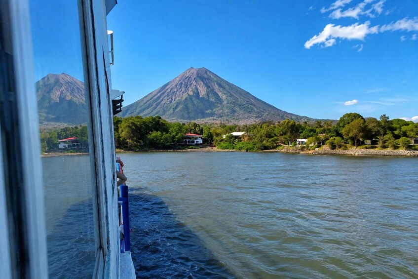Picture 10 for Activity From Managua & Granada: Ometepe Island Volcanoes Day Sightseeing Tour ⭐⭐ ⭐⭐⭐ 4