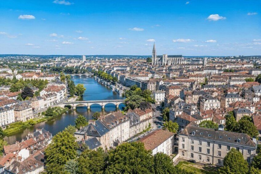 Private 2 Hour Intro City Walk with Local Guide in Limoges 1