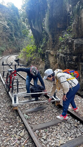 Picture 6 for Activity Kunming: Yunnan-Vietnam Railway Hike with Lunch & Dinner 3