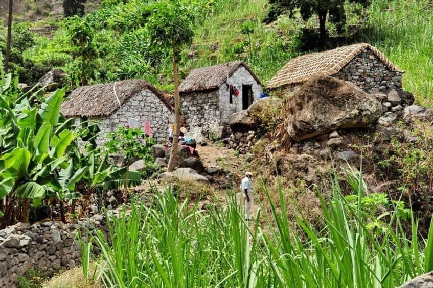 Santo Antão: Guided Day Trip with Breakfast and Lunch 1