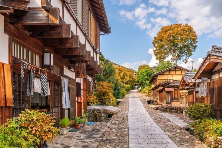 Nagoya Autumn Scenic Highlights Magome Shikizakura and Korankei 5