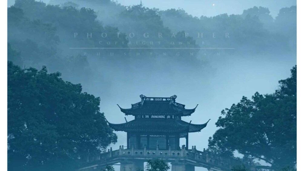 Hangzhou: West Lake Hills Heart-Loop Scenic Private Day Tour 1