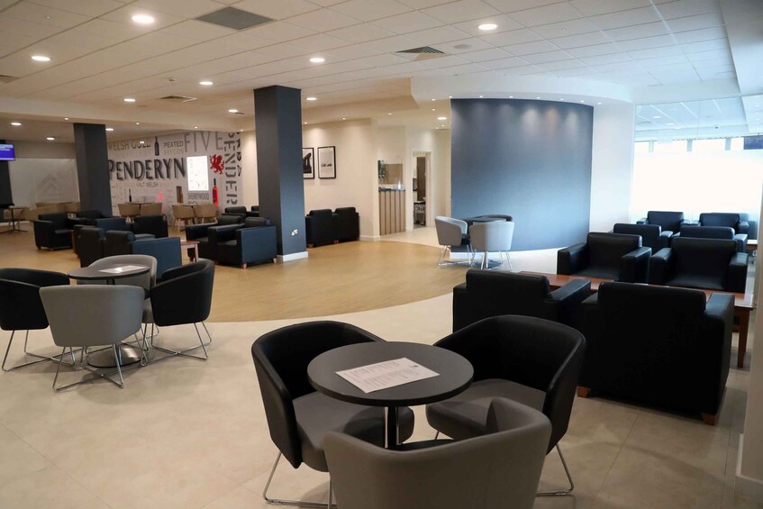 Picture 1 for Activity CWL Cardiff Airport 51 Degrees Executive Lounge Access 3