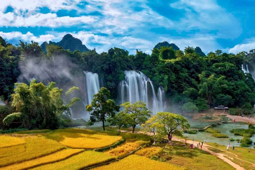 Picture 2 for Activity Cao Bang Motorbike Adventure Tour – Ban Gioc Waterfall 4