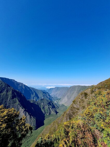 Picture 2 for Activity Piton de la Fournaise volcano - guided visit tour (lunch included) 3