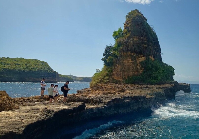 Picture 6 for Activity Lombok: Private East Lombok Cliffs and Pink Beach Tour 4