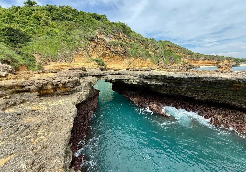 Picture 2 for Activity Lombok: Private East Lombok Cliffs and Pink Beach Tour 5