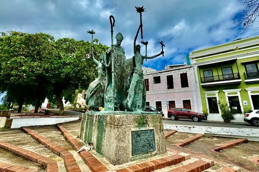 2-in-1 Old San Juan Walking Tour and Beach Day-Transport Included 3