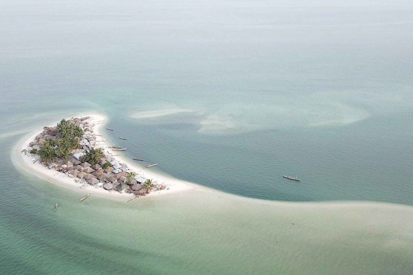 Bonthe: Guided Tour with Breakfast, Lunch, and Boat Ride 1
