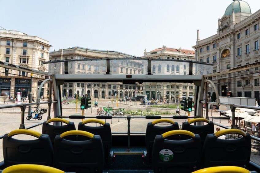 Casa Milan Entry and Gray Line Hop-On Hop-Off Bus Tour 2