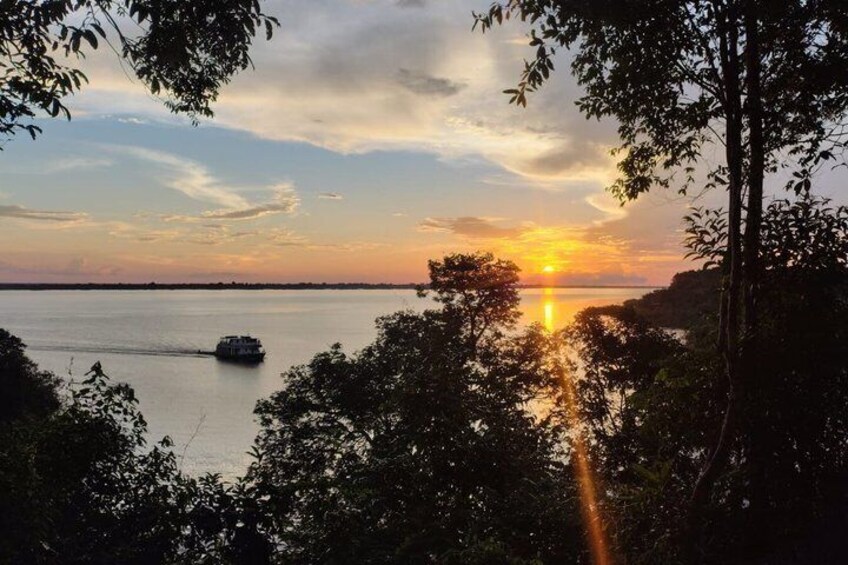 A full-day immersive experience in the Amazon forest 3