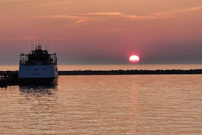 Harbor Princess Sunset Cruise on Little Traverse Bay 4