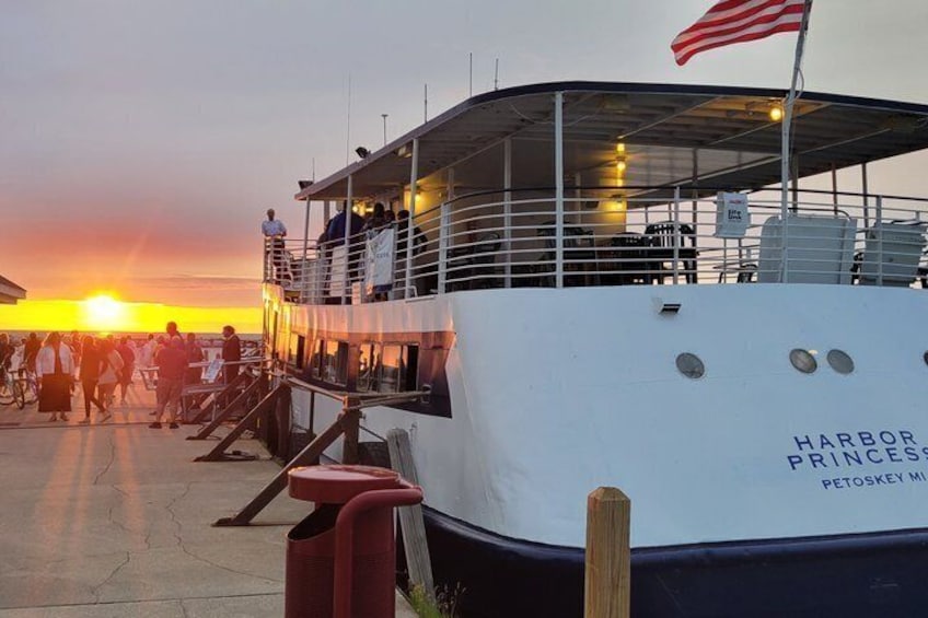 Harbor Princess Sunset Cruise on Little Traverse Bay 2