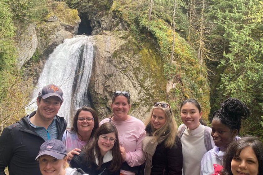 Snoqualmie Falls and local chocolate shop tour 2